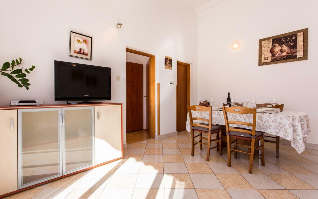 Apartments Luka Baška Dış mekan fotoğraf